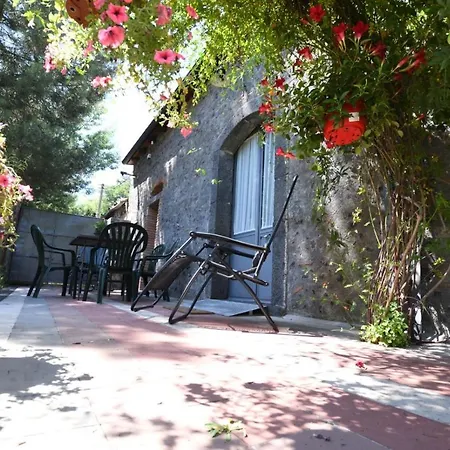 Villa Poggio Roseto Randazzo Exterior foto